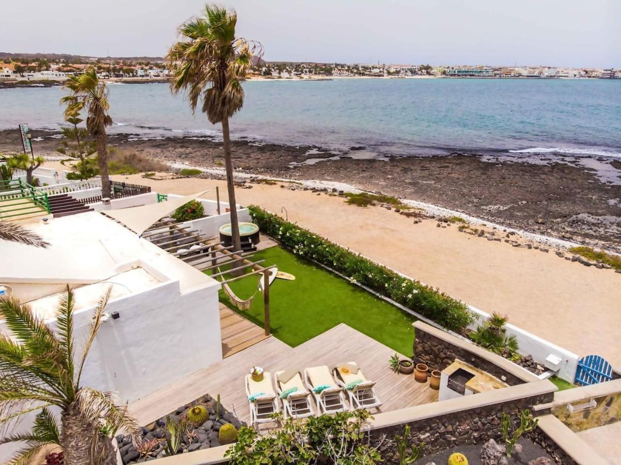 Villa Maluhia Frente Al Mar Y Jacuzzi Corralejo Exterior foto
